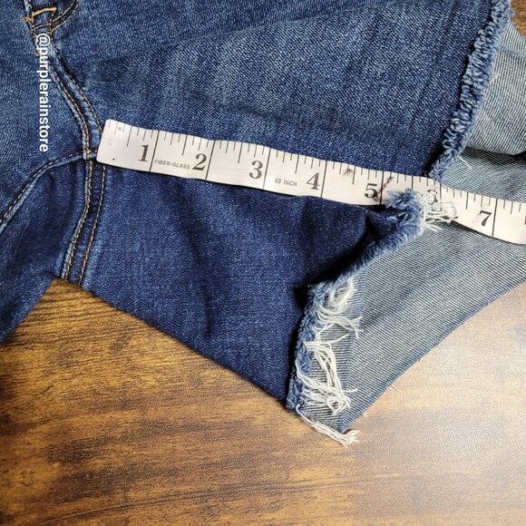 American Eagle Hi Rise Midi Shorts Size 6 Super Stretch Medium Dark Wash NWOT - Picture 9 of 11